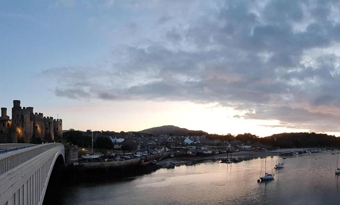 Conwy castle, 
Conwy sightseeing, Conwy Tours, Conwy sightseeing, Conwy guided tours, Conwy walking tours